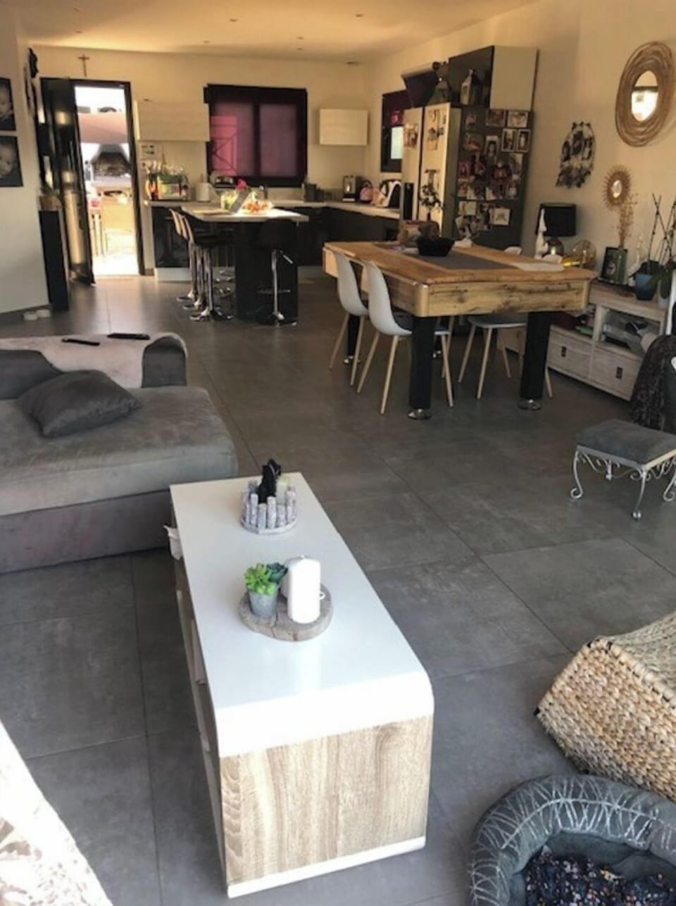 Living area
