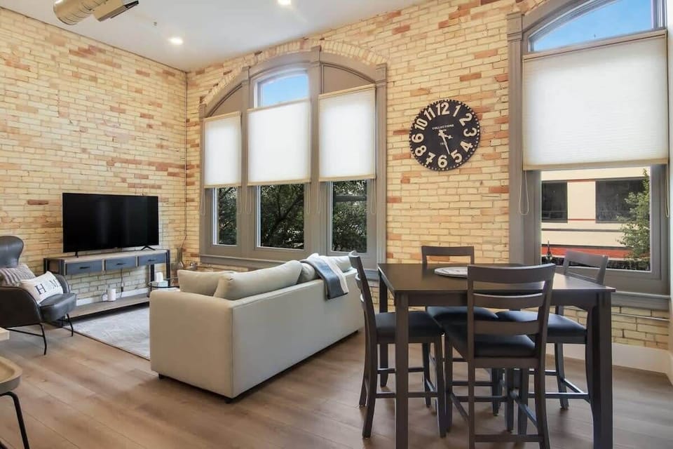 Golden Lofts Condo - The Friedrich #3