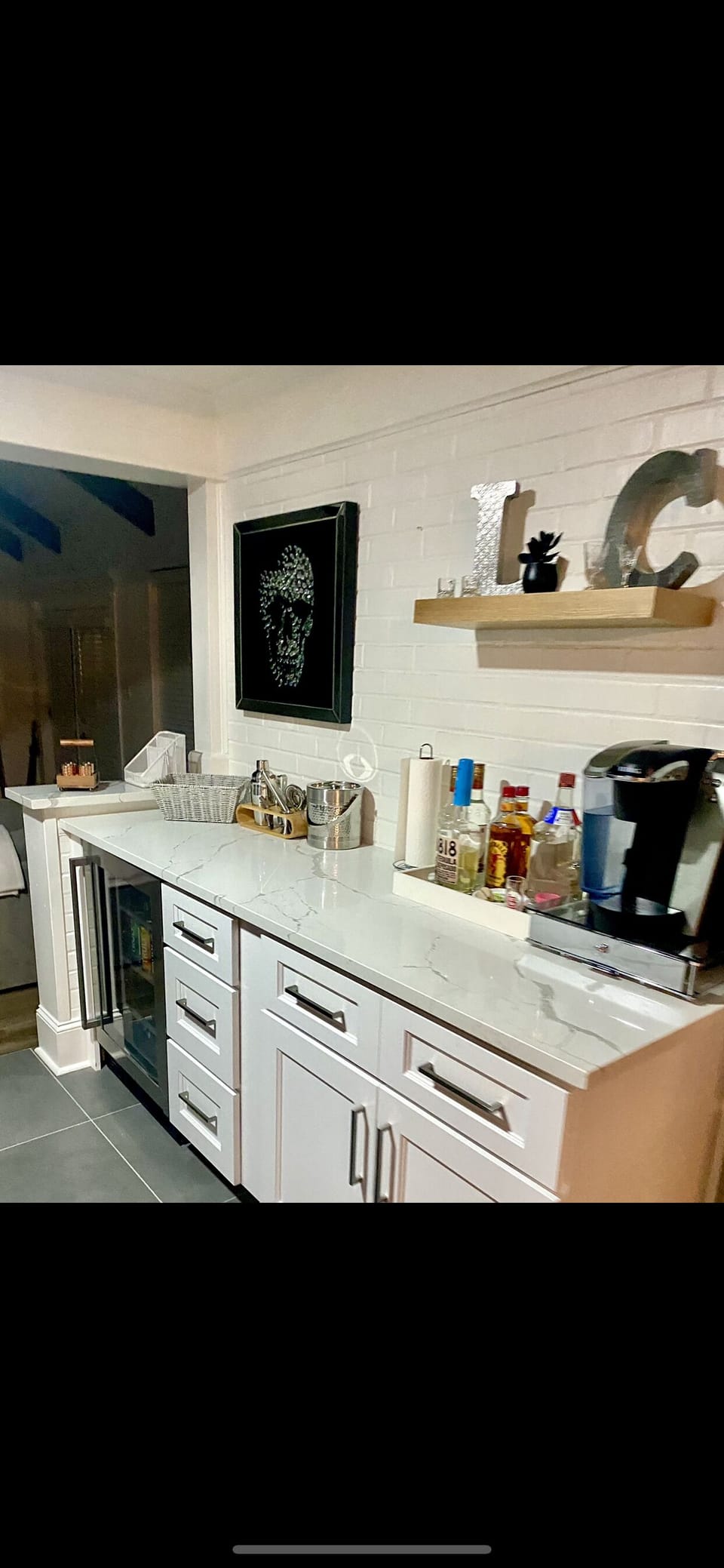 Mini bar with beverage cooler