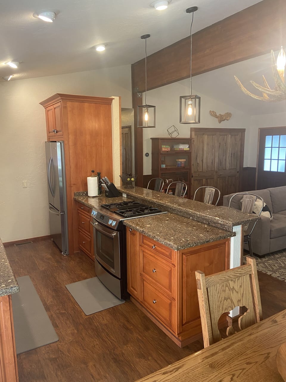 Dining nook seats 4, looking into the family room