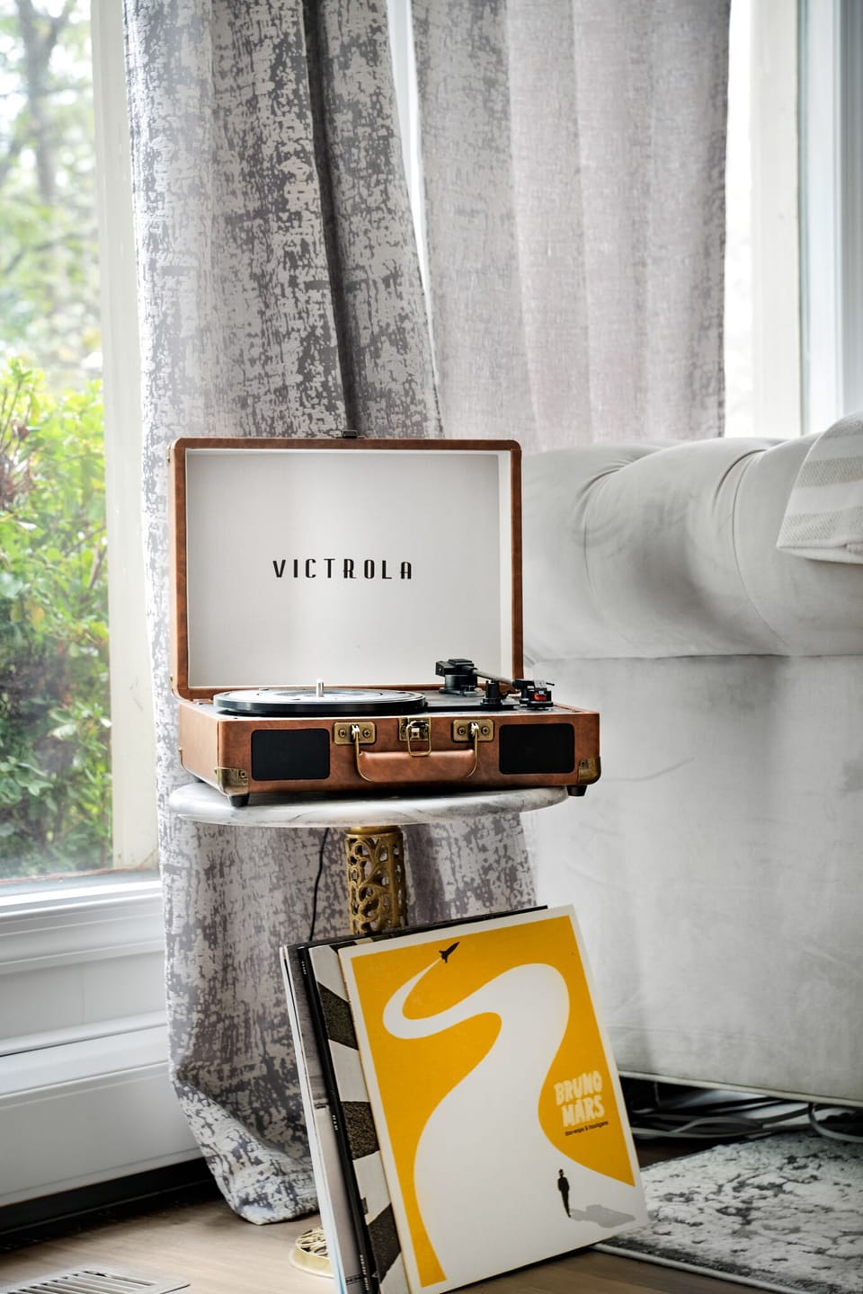 Relax and enjoy some tunes on our Bluetooth Vinyl Record Player