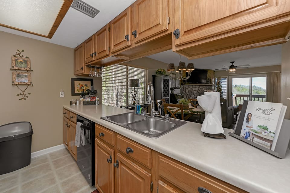 Cooking is even more relaxing with peaceful nature views right from the kitchen