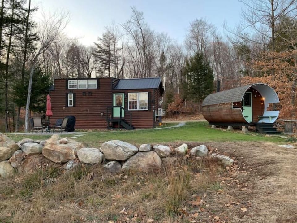 Cabin & Barrel Sauna!