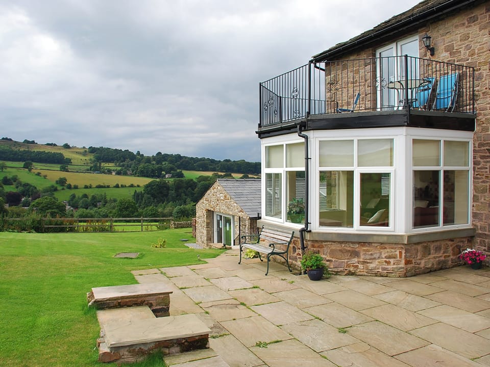 Shallcross Hall Cottages - Toddbrook, Whaley Bridge near Buxton