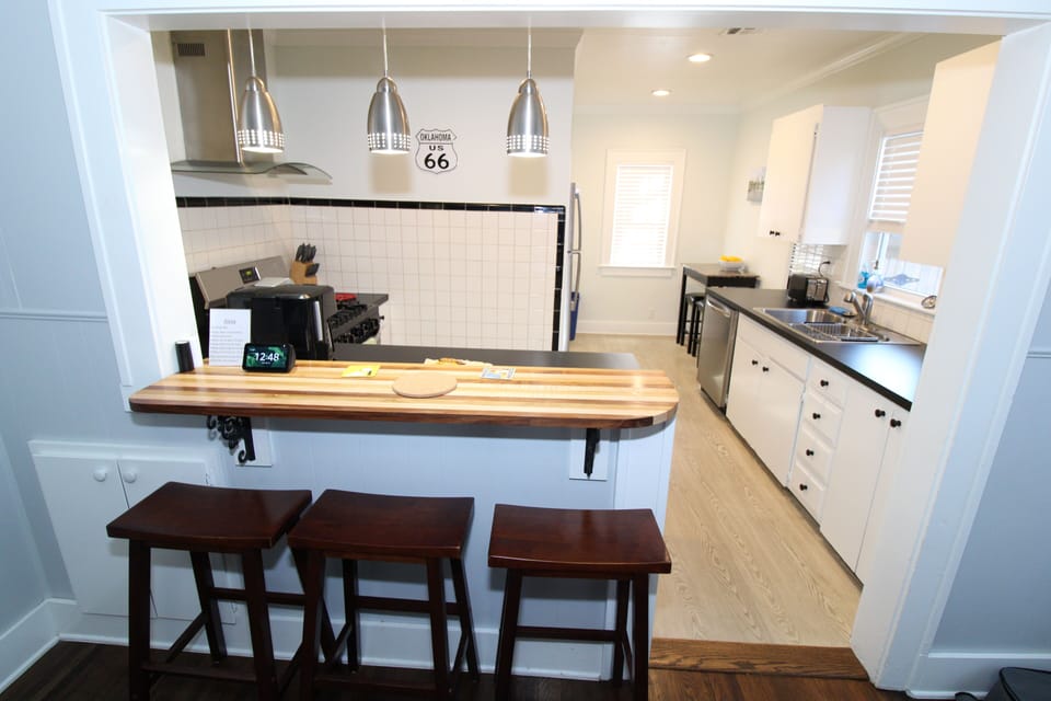 Bar area looking into kitchen