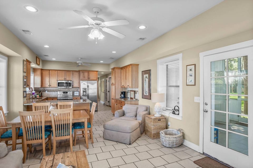 Lowcountry decor