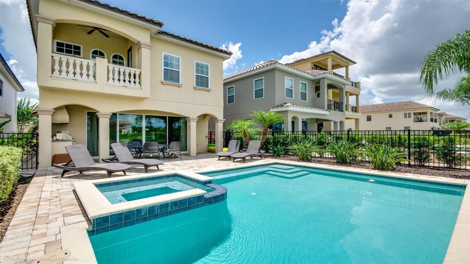 Sweet Home Vacation Home Rentals, Top Resorts Florida Reunion Resort