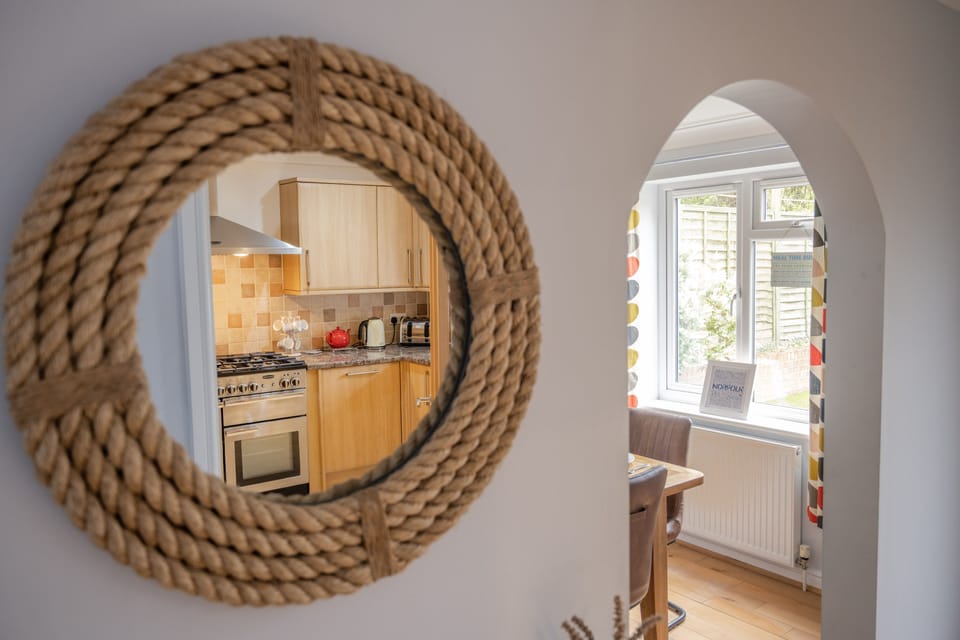 Ground floor: Reflection of the kitchen