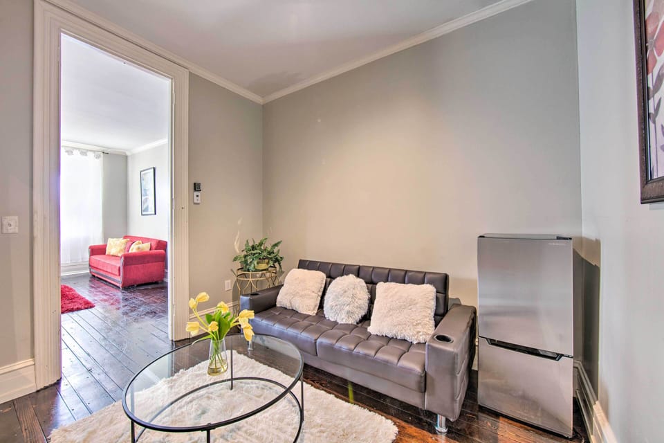 Den | Full Sleeper Sofa | 1st Floor