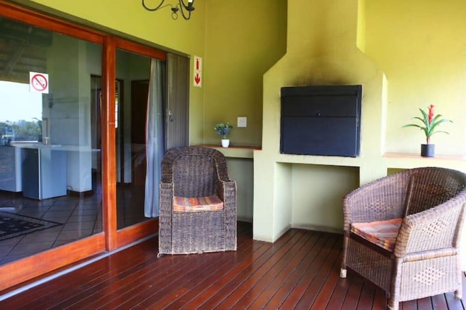 Chalet 02 - One bedroom chalet Chalet in Roodepoort