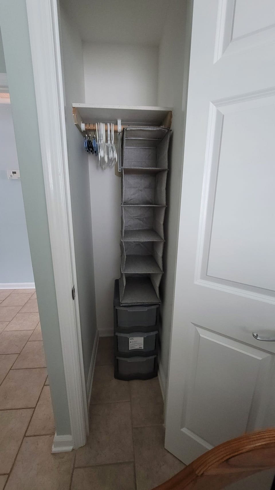 closet to twin size bedroom