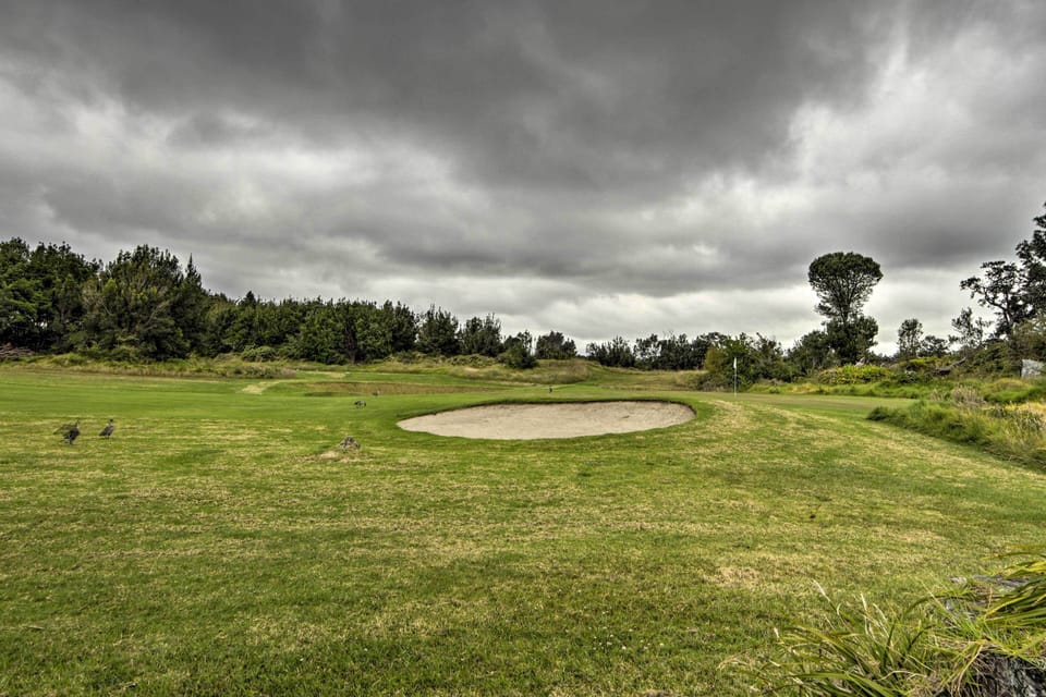 Golf Course Access (On-Site)