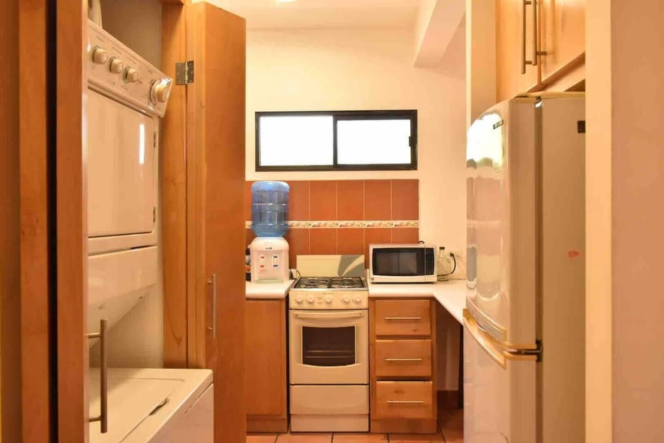 Fully equipped kitchen! What else do you need?!