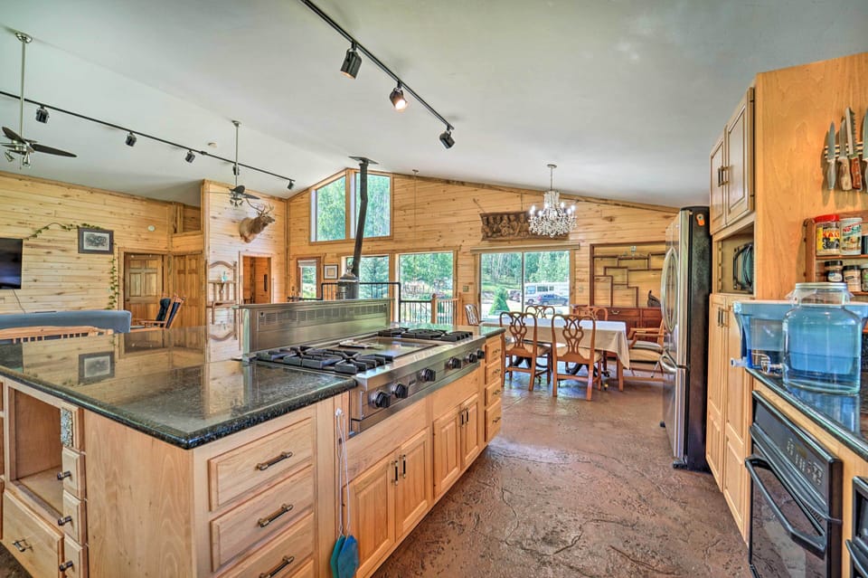 Private kitchen