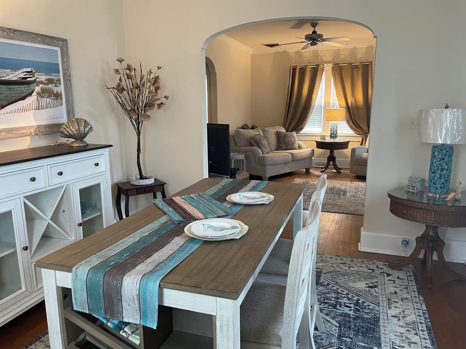 Dining Room / Living Room
