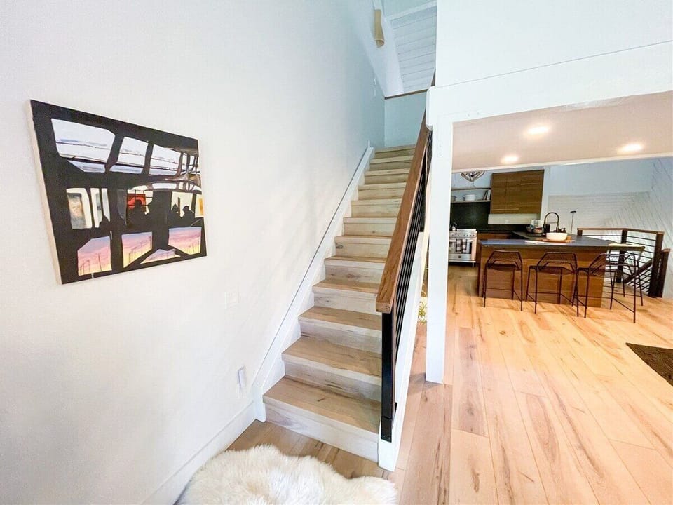 Snowcreek 460: Stairs to the Loft