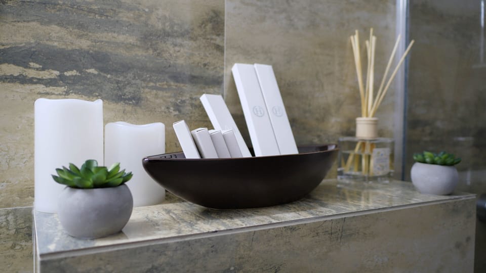 Bathroom amenities