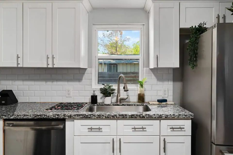 Kitchen Sink