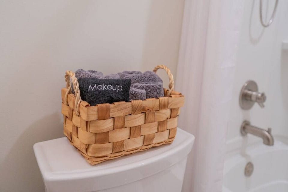 Extra Hand Towels