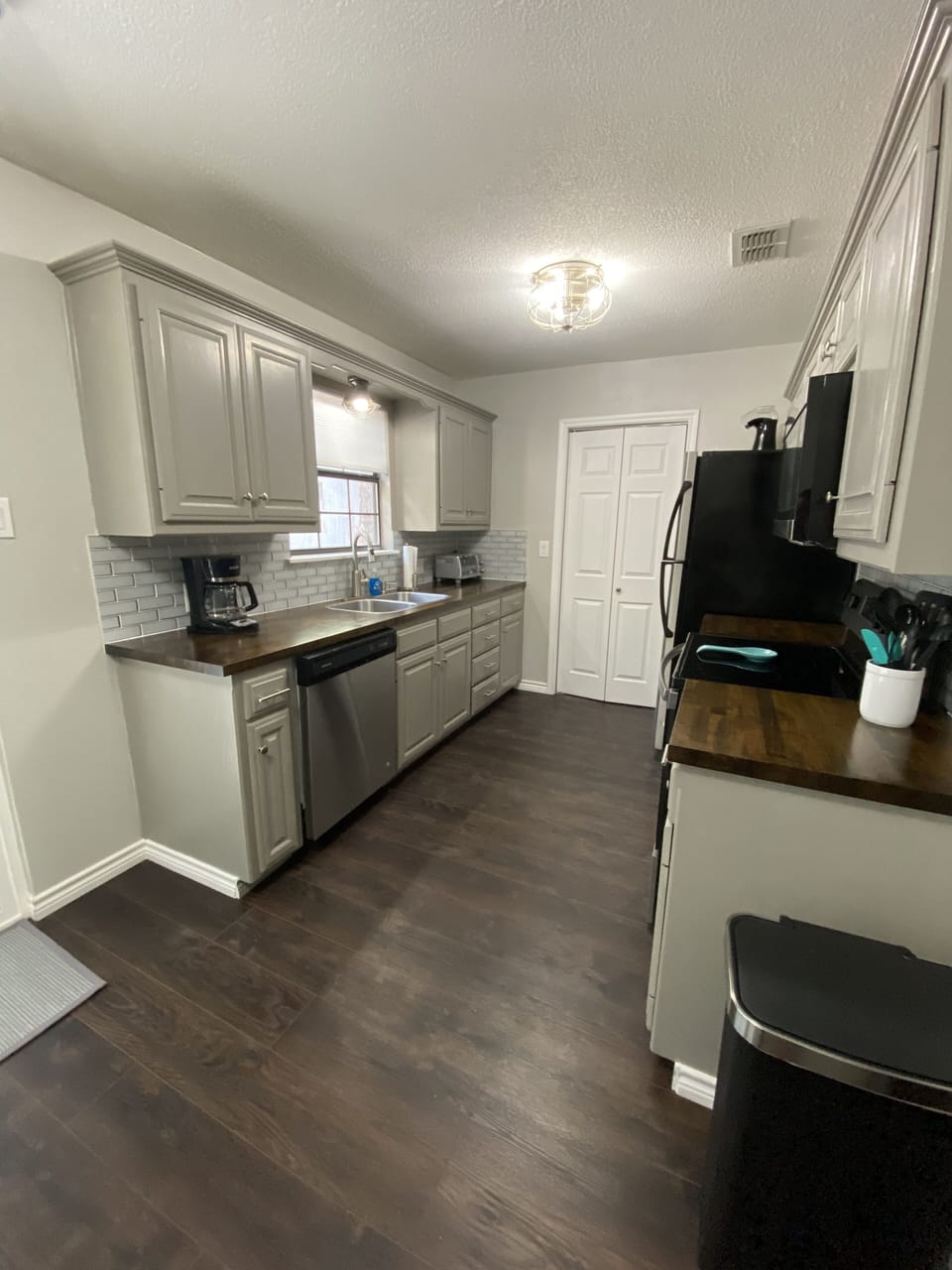 Fully stocked kitchen 