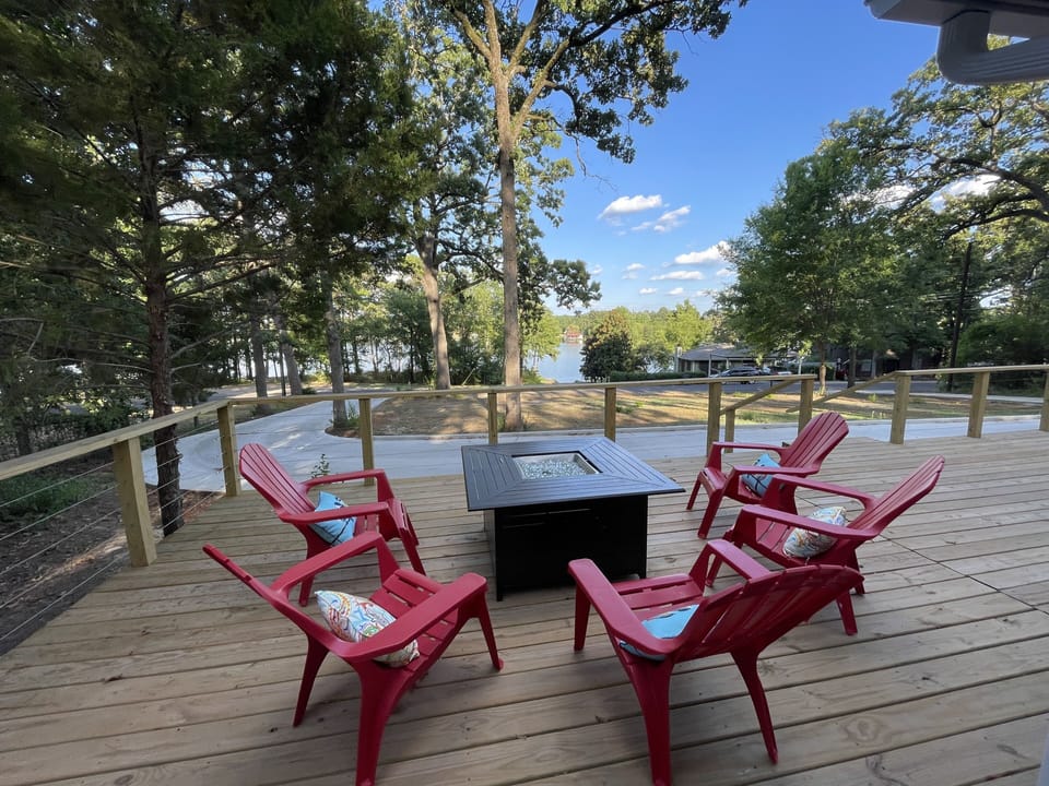 Propane fire pit on front deck 