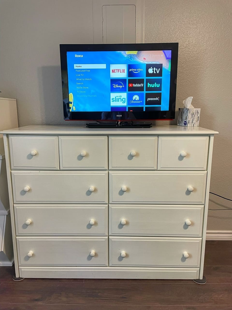Bunk room smart TV