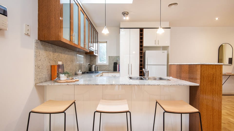 Breakfast bar seating for 3