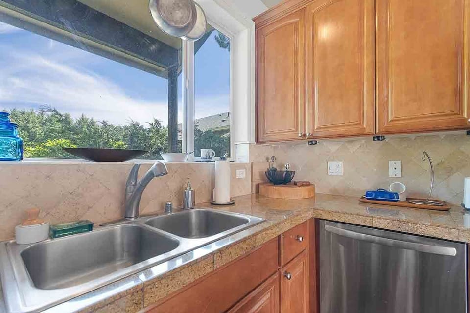 The large double-sink and dishwasher next to it makes clean up a breeze!