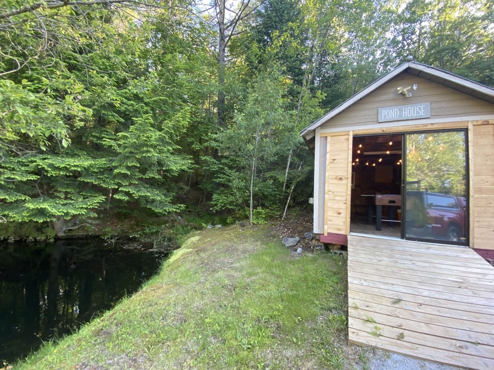 Cozy Cottage w/ Lil' Pond, Fenced Yard & Firepit (Dog friendly!) Cottage in Bethel