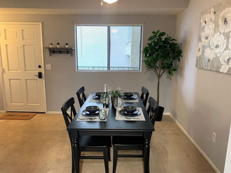 Life tastes better with good company and comfy dining set.