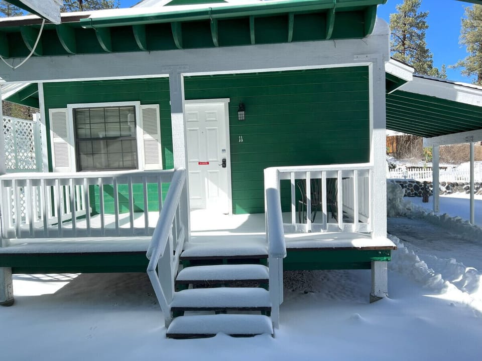 Cabin #11 Front Entrance during winter