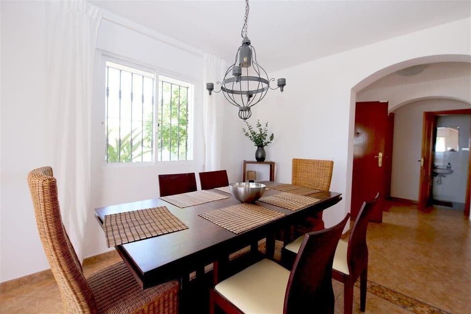 Dining area with space for six guests