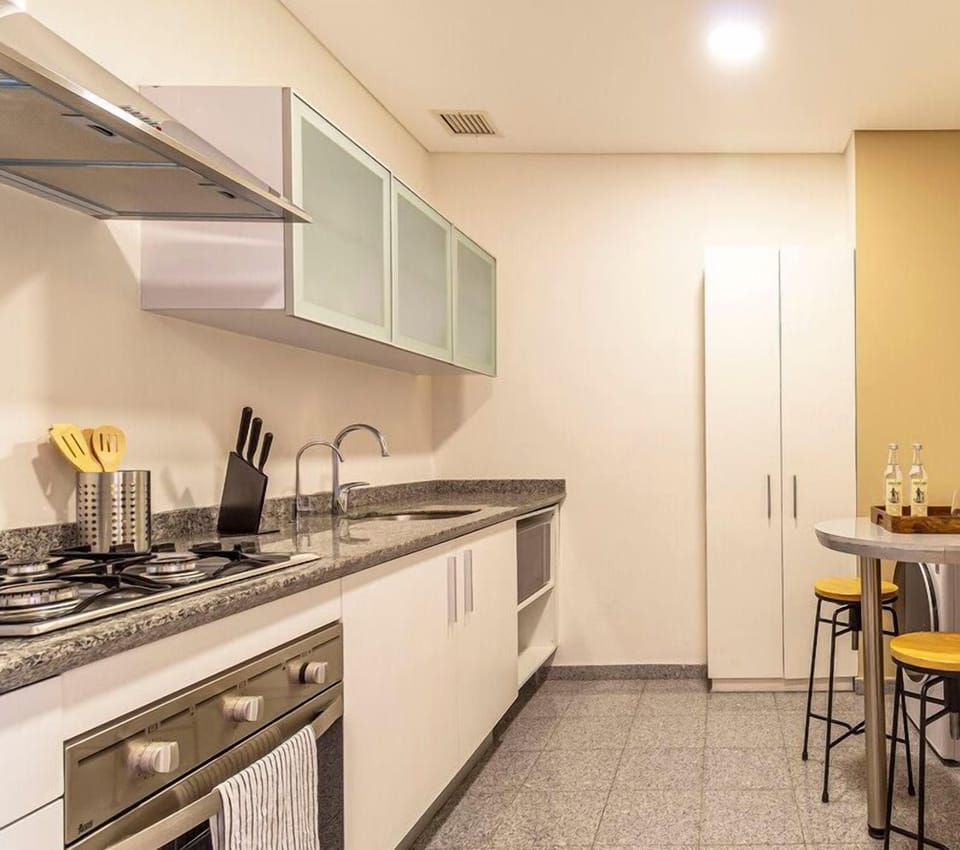 Furnishings, decor and amenities may slightly vary.
