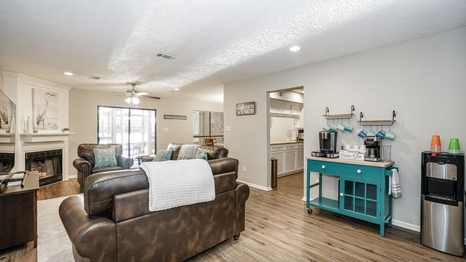 Enjoy coffee on us! Filtered water cold and hot. 