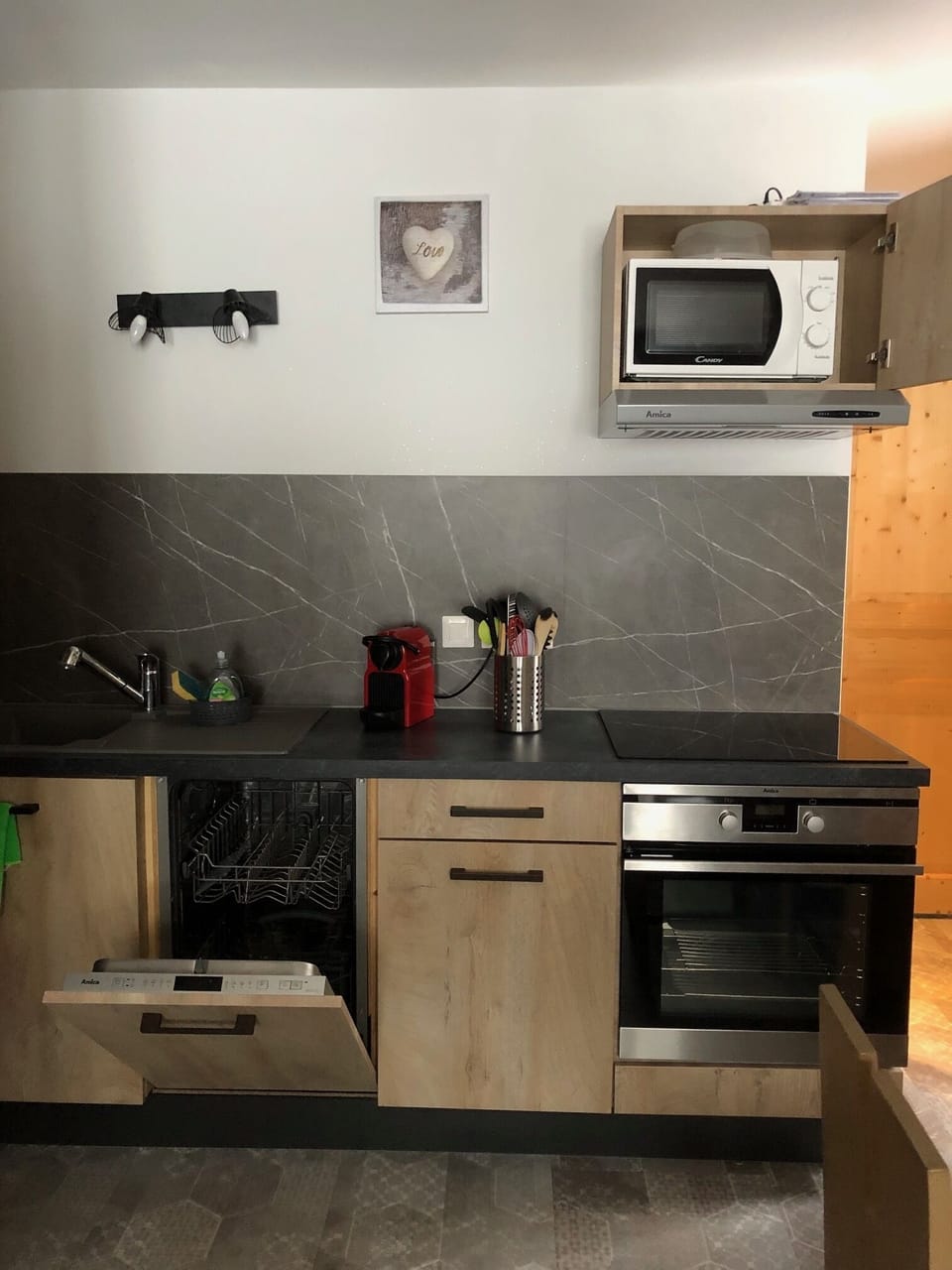 Private kitchen
