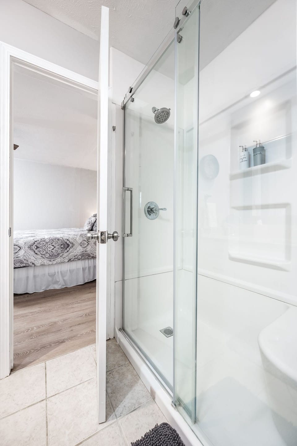 Walk-in shower in ensuite master bath