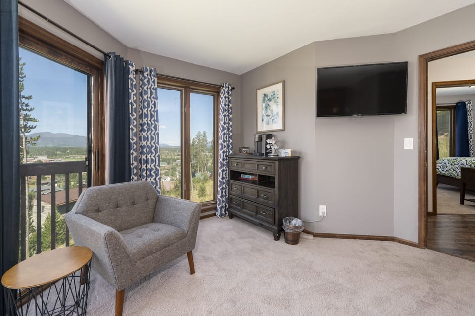 Stunning Panoramic Views in Primary Suite and Coffee Bar