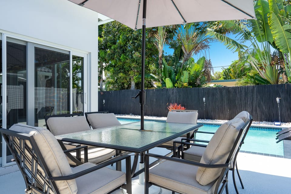 Relax, play games, and eat by the pool