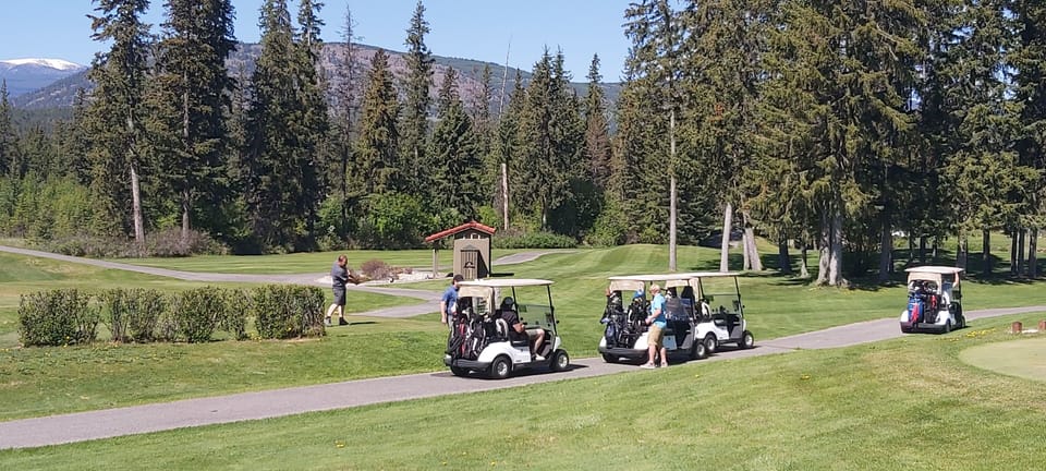 Riverside golf course adjacent to Mountainside golf and par 3 Creekside courses.