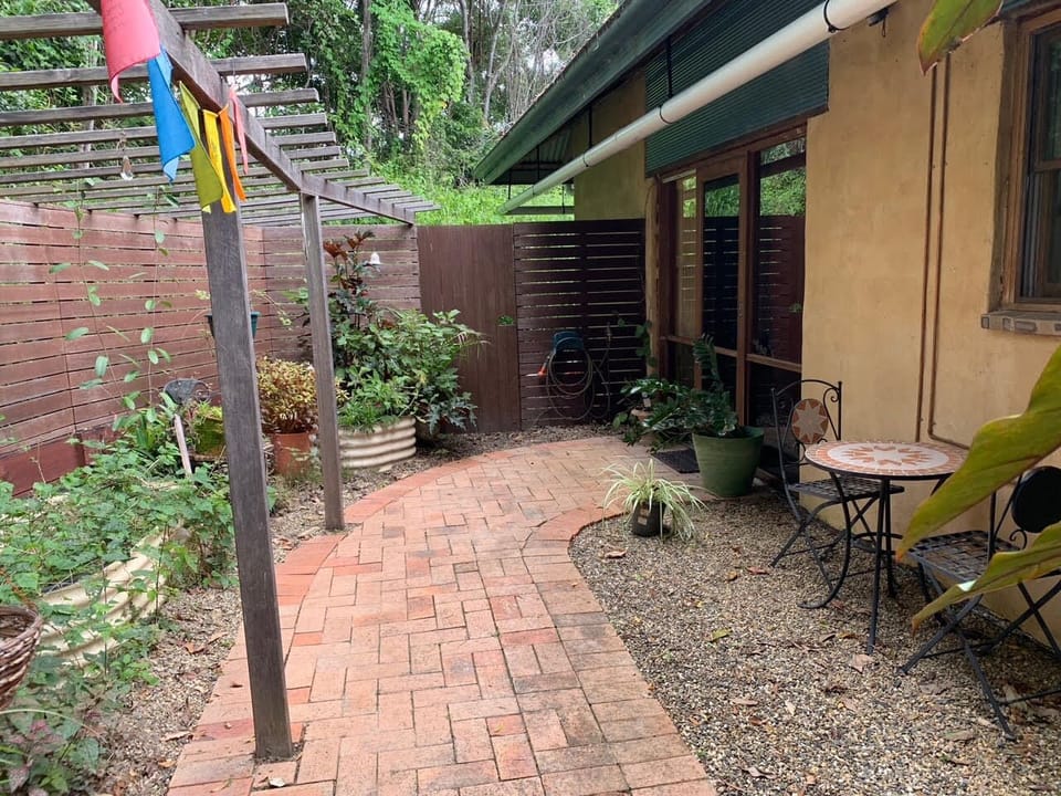 Private fenced courtyard garden