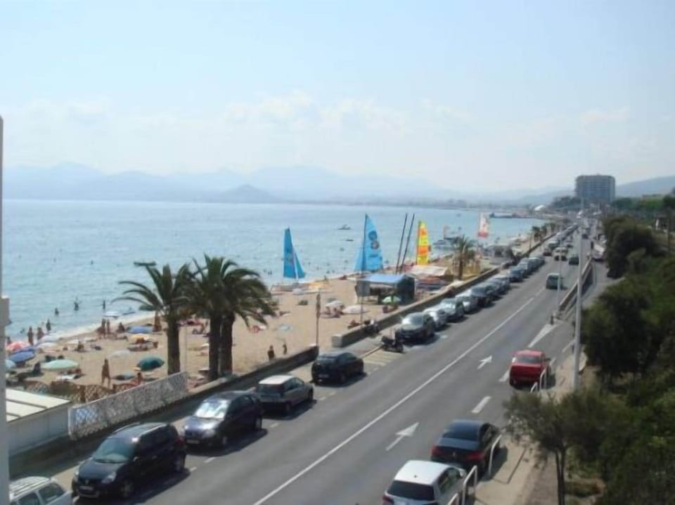 Seafront road and beaches closeby