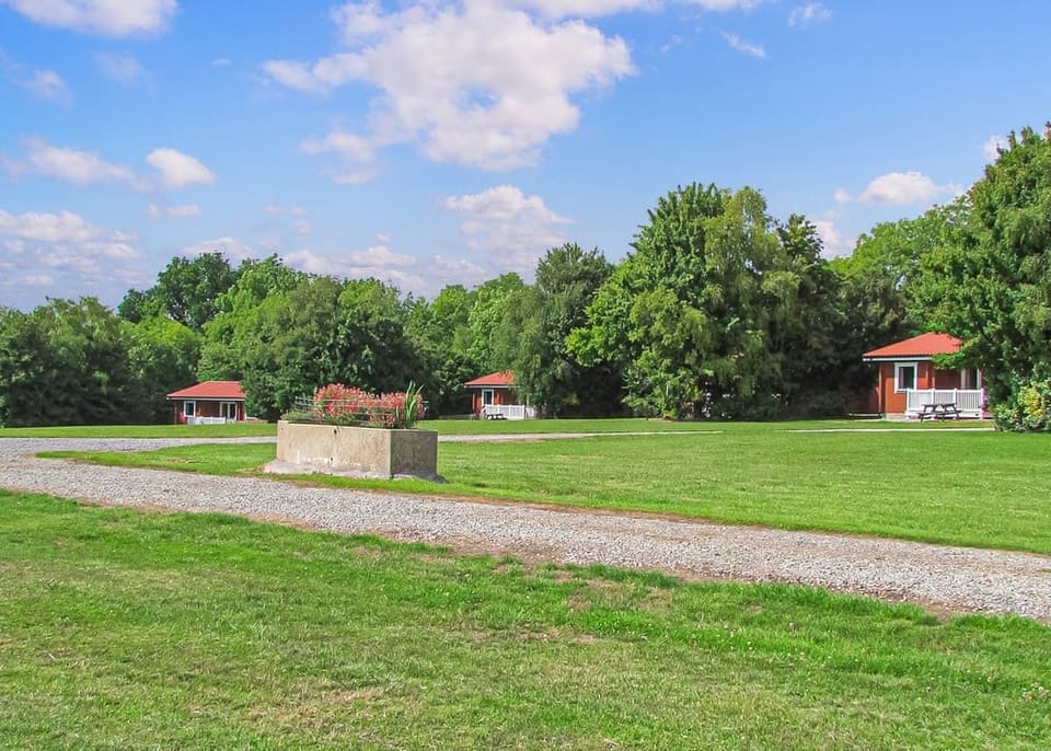 Spindlewood Lodges, Wells, Nr Glastonbury