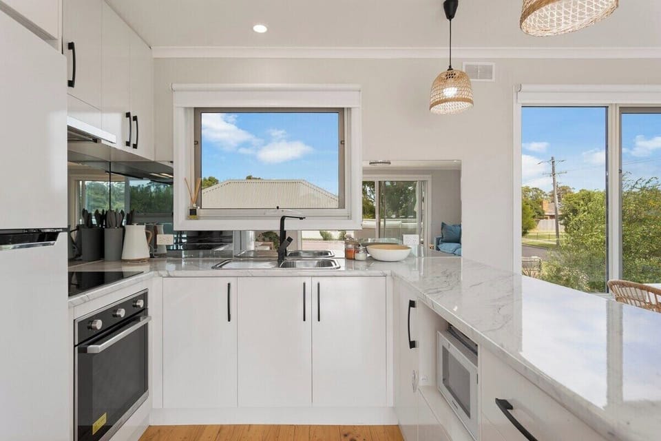 Kitchen First floor, with oven, microwave, fridge freezer