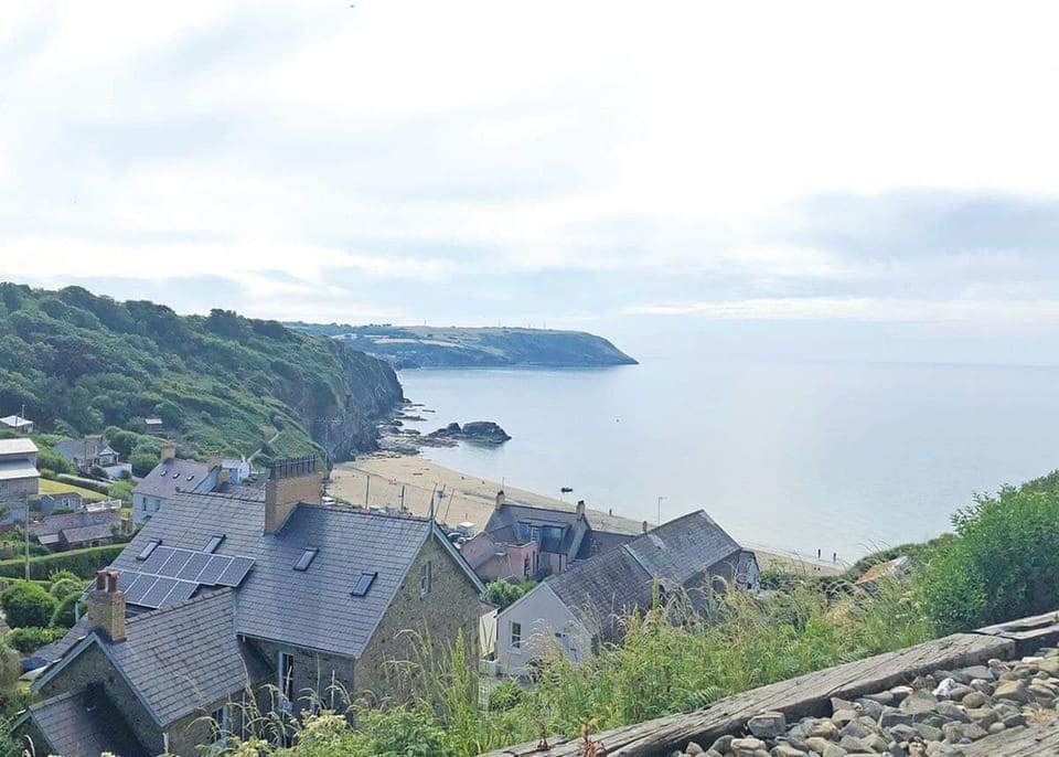 The park setting | Gwalia Falls, Tresaith Beach, Cardigan, Ceredigion