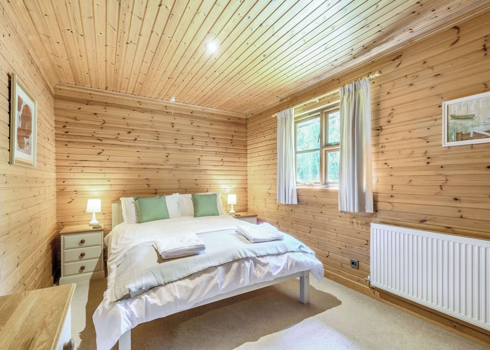 Bedroom, Bed, House