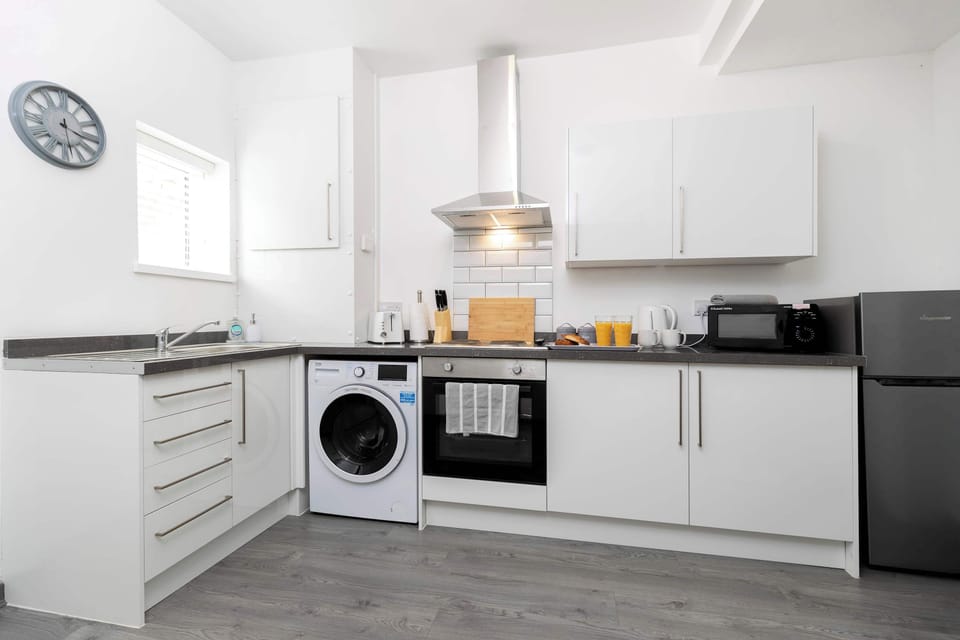 Modern, stylish, and fully equipped – your perfect kitchen away from home