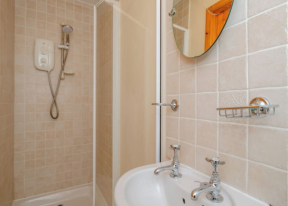 Shower, Bathroom, House