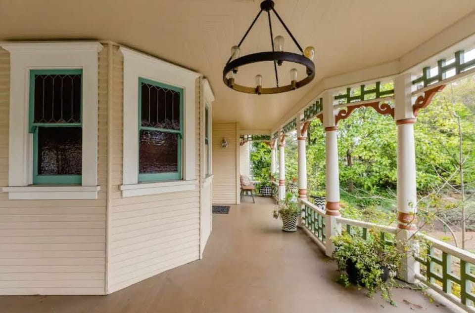 Exterior Front Porch