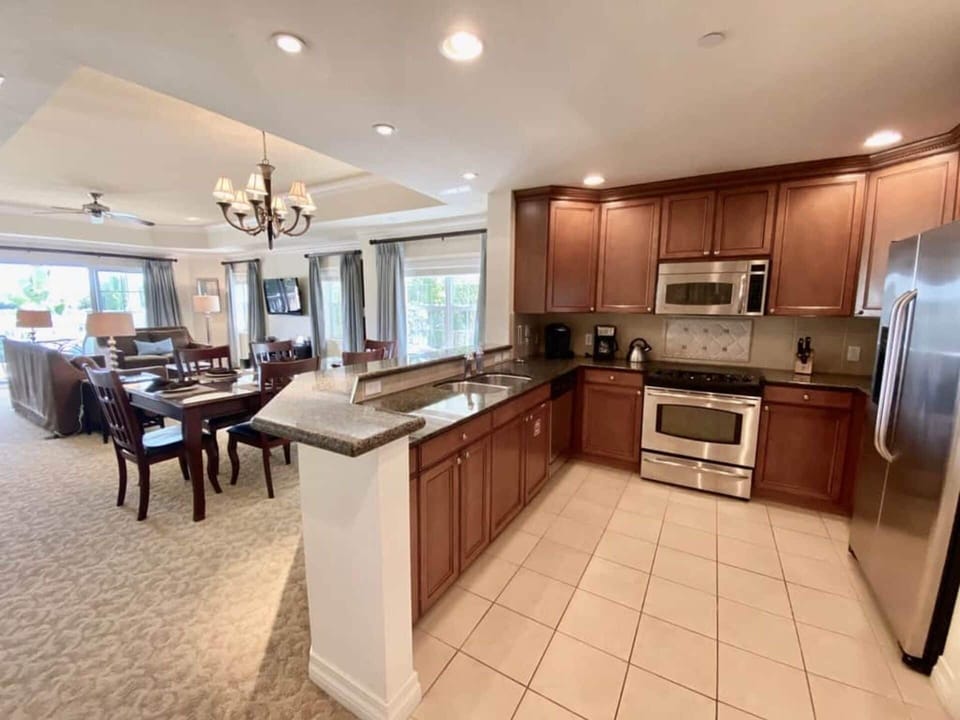 Kitchen and dining area