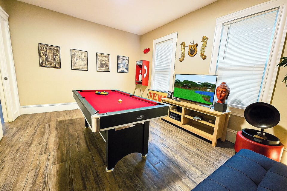 Game room